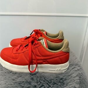 Nike Air Force 1 Habanero Red Sneakers